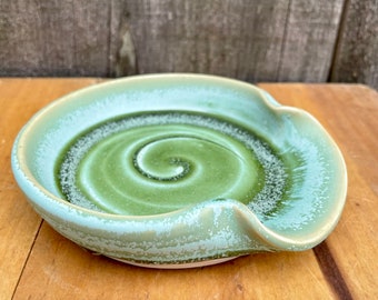 Ceramic Handmade Pottery Spoon Rest in Spearmint Green **FREE SHIPPING**