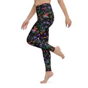 Adonai Crossover leggings with pockets – Magical Yogi Wear