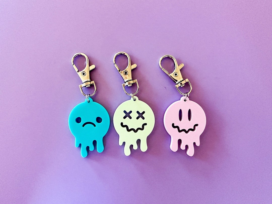 Dripping Smiley Face Keychain / Melting Happy Face Keychain - Etsy
