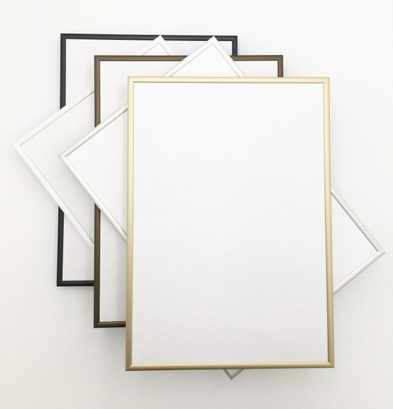 Cadre pour affiche en aluminium noir mat 50x70 Cadre en métal pour photo,  format photo 50 x 70 cm Toutes les autres tailles pour votre mur de  galerie, blanc doré -  Canada