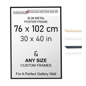 Könnte beinhalten: Ein schwarzer, schmaler Metall-Posterrahmen mit dem Text wall bonito love your wall more than all, SLIM METAL POSTER FRAME, 76 x 102 cm, 30 x 40 in, & ANY SIZE CUSTOM FRAMES, For A Perfect Gallery Wall, sowie vier Farbmustern auf der rechten Seite.