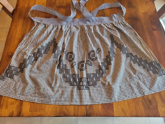 Vintage Gingham Embroidered Apron