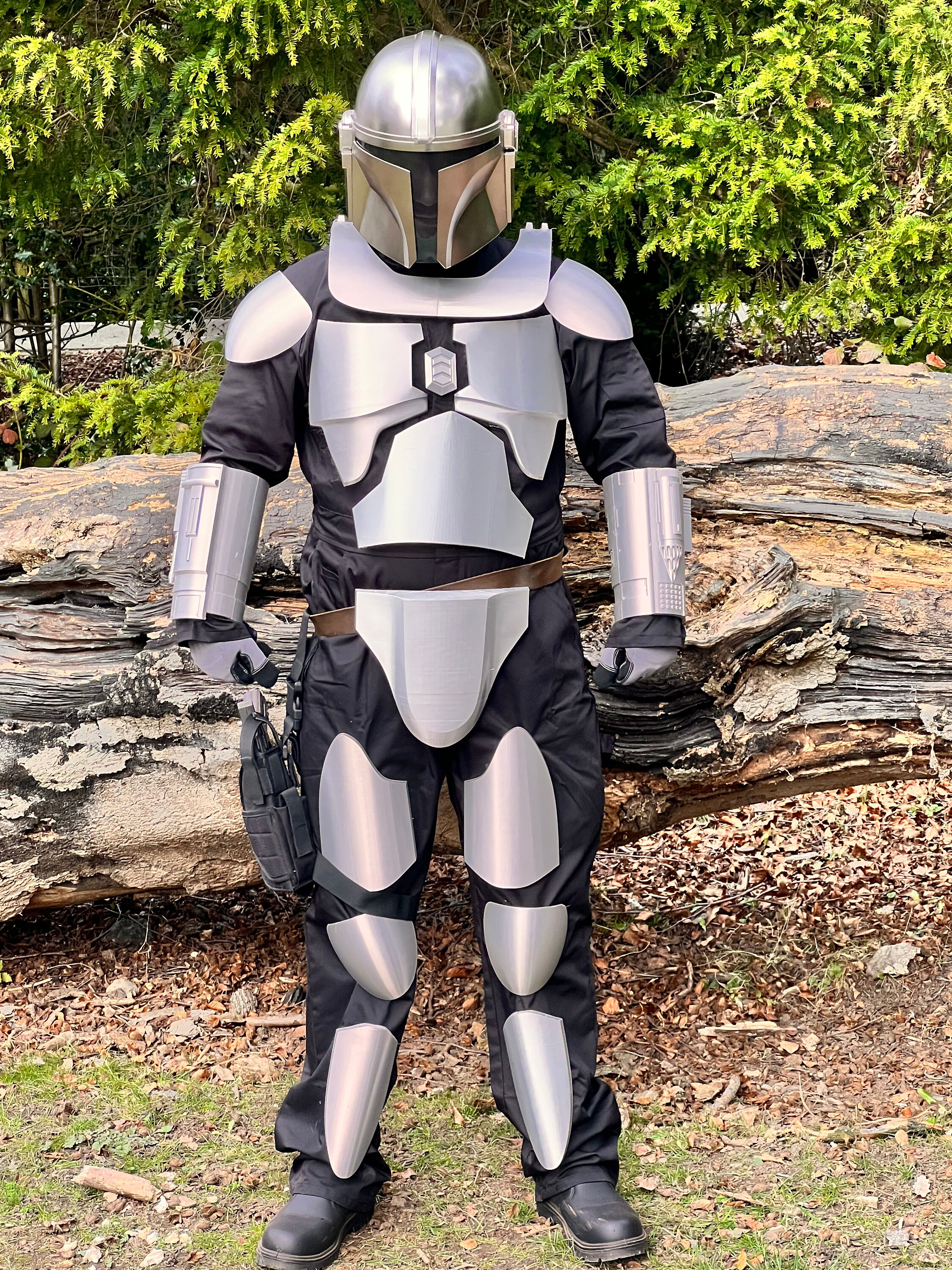 マンダロリアンカスタムアーマー、フルプレート＆ヴァンブレイス