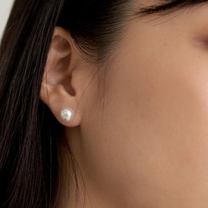 Grace Earrings - Pearl main image 0