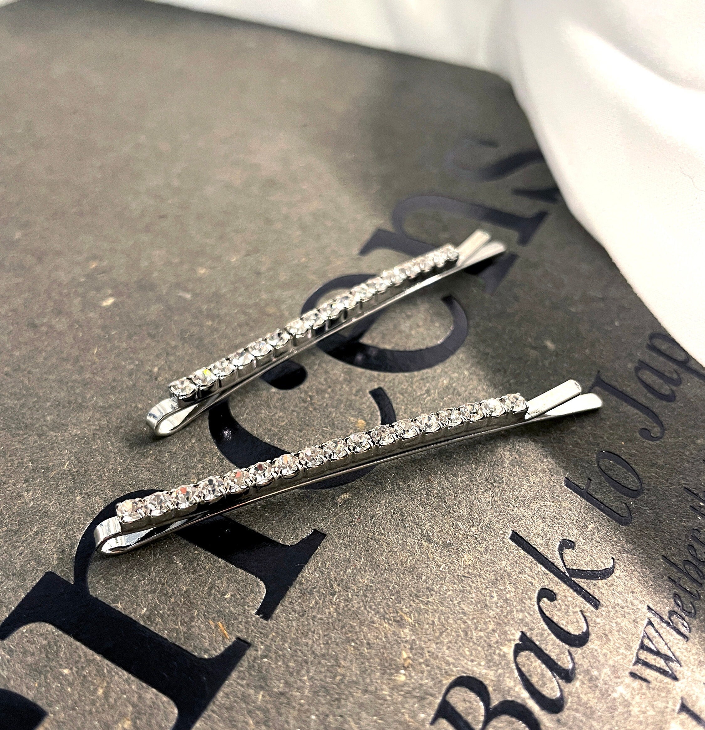 ★SENTIMENTS★ NO.439 [SILVER] HEART SHIELD HAIR PIN Amazon.com : Yheakne Metal Heart Hair Slide Clip Hollow