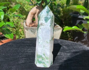 Frosty Green Moss Agate Point