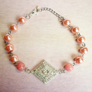 Rhodocrosite and peachy pink Swarovski pearl bracelet with diamante centerpiece, gift for her, birthday, elegant bracelet, beaded bracelet