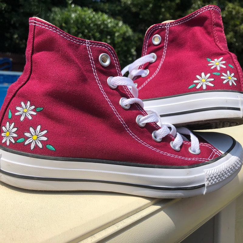 red daisy converse