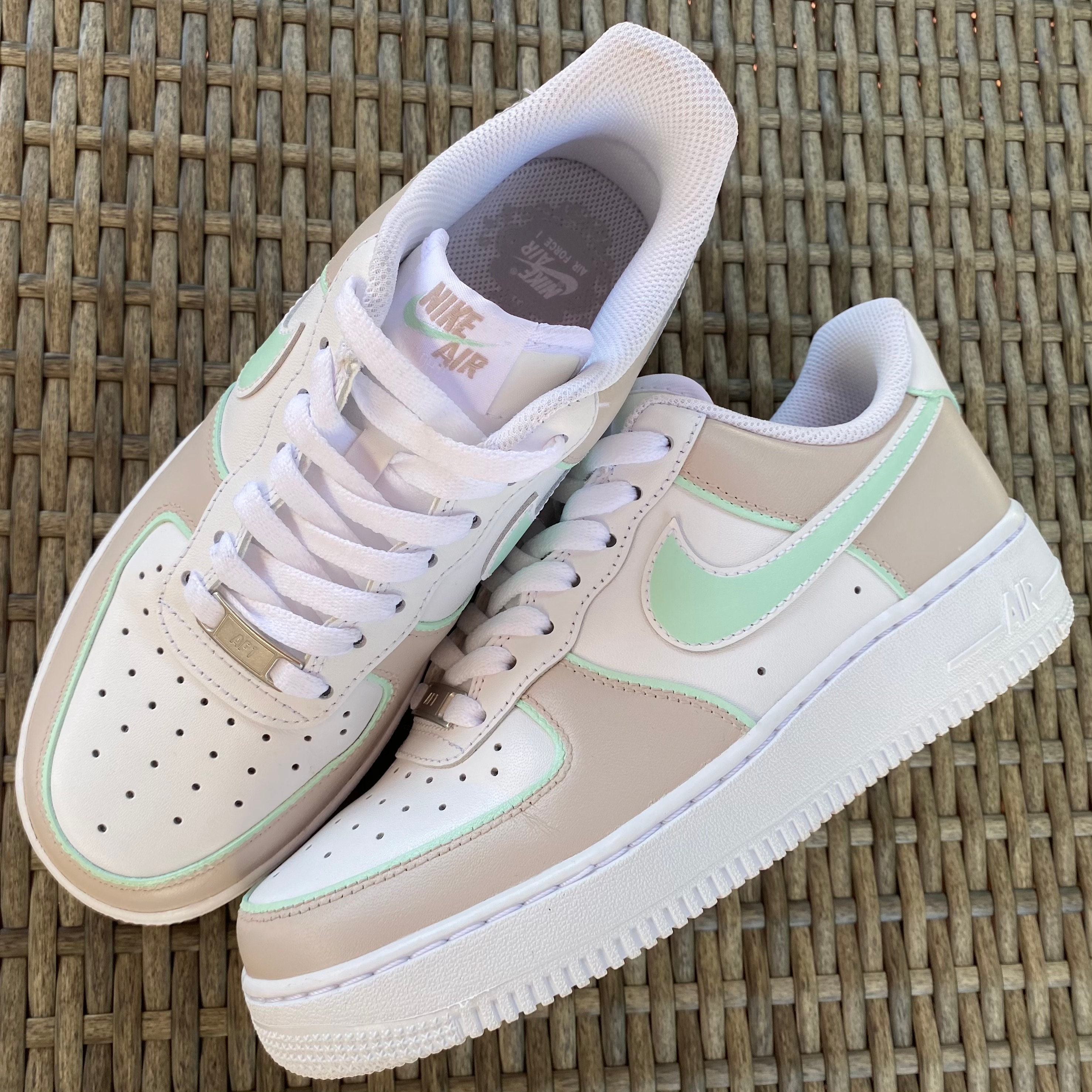 Custom Air Force 1 Shadow Mint Green Pistachio Frost Inspire