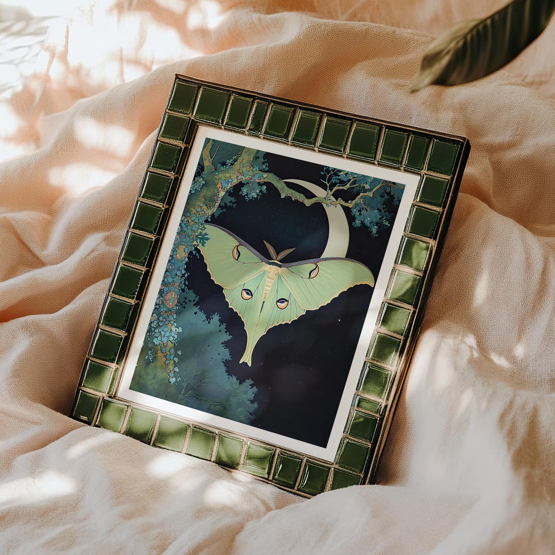 Vintage Luna Moth Art Print: Art Nouveau Magical Decor - Etsy
