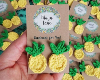 Piña Declaración Stud Hecho a mano Crochet Divertido Feliz Pendientes peculiares / Pendientes divertidos / Regalos de maestros / Idea de regalo