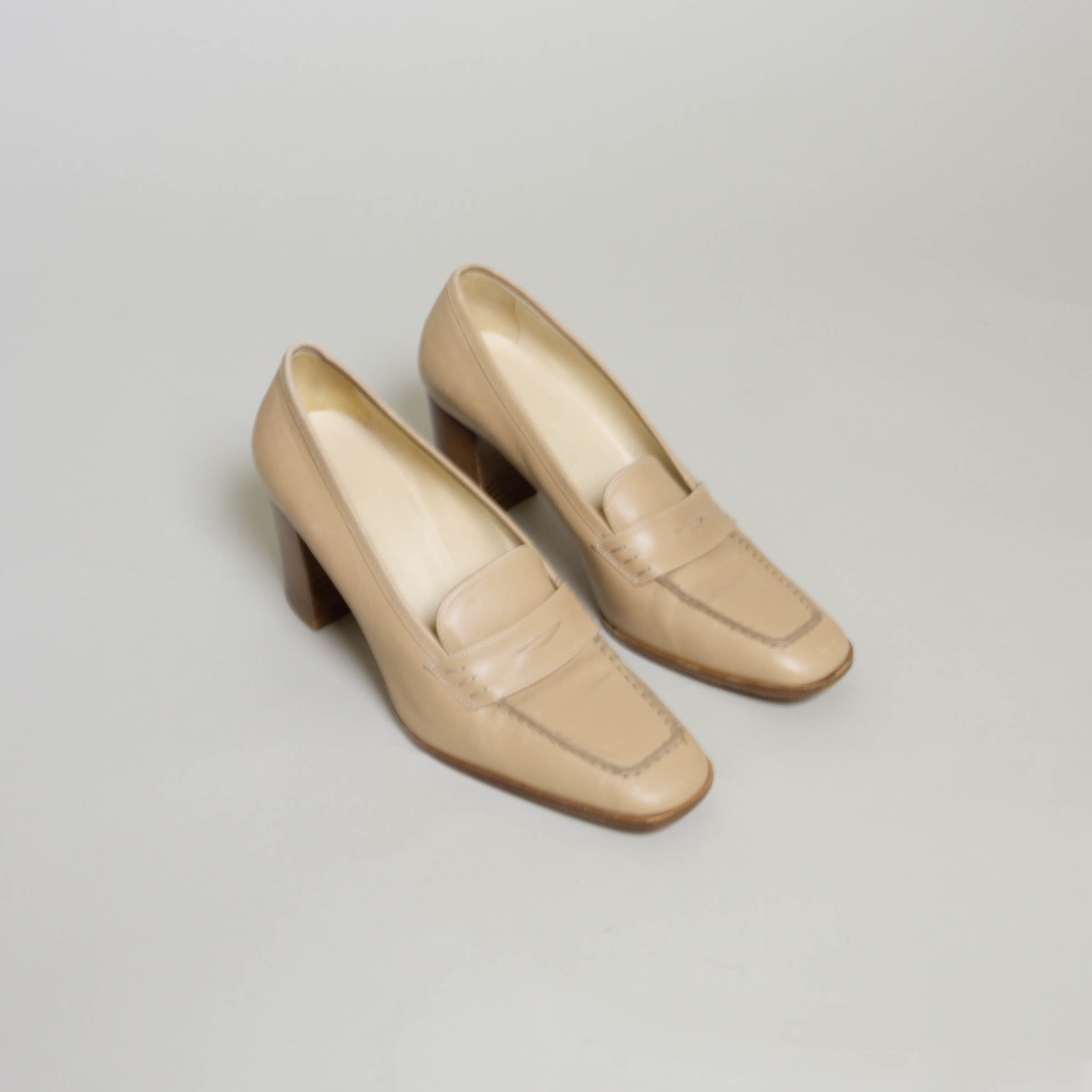 Vintage JIL Sander Penny Loafer Heels | Beige Tan | EU 37