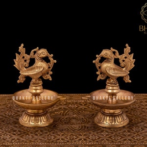 Brass Annapakshi Diya Set of 2, 15 cm Annam Bird Brass Oil Lamp 2 Piece Set, Traditional Indian Oil Lamps, Brass Decorative oil Diya Deepam.