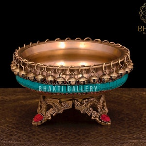 Brass Urli with Bells Decorated with Stonework, 20 cm Small Size Brass ghungroo Urli, Traditional Indian Brass Urli Bowl Art, Brass Uruli
