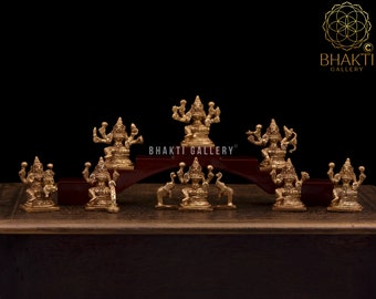 Brass Ashtalakshmi Statues, Brass Ashta-Lakshmi Statue, Brass Ashtalaxmi Idols Set of 8 Piece, 8 pieces set of Brass Ashta Laxmi Statue.