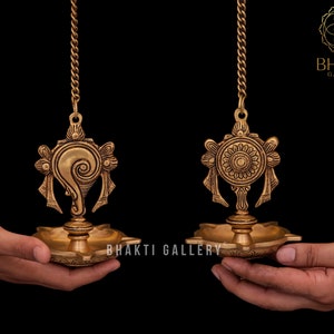 Brass Hanging Shankh Chakra Diya, 62 cm Long with Chain Brass Hanging Shanku Chakra Oil Lamp Diya, Vishnu Diya, Hanging Kuthu Vilakku,