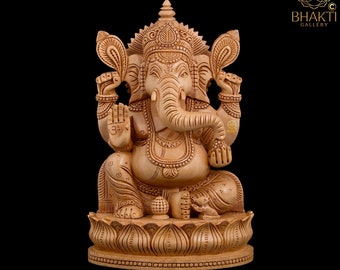 Statue de Ganesh en bois, 23 cm Grande Statue de Ganesh en bois sculpté à la main, Ganapati. Dieu éléphant hindou et cadeau porte-bonheur pour un nouveau départ.