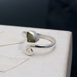 Moldavite Ring 925 Sterling Silver Handmade Rings Czech Republic, Moldavite Rough Healing Gemstone Ring For Gift Wedding Women Jewellery