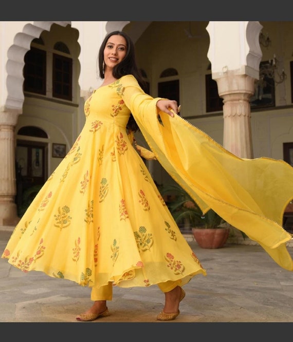 Eid Clothing 2016, Shopping Eid Dresses | Indian Ethinic Wears, Salwar  Kameez, Sarees, Kurtis, Lehengas, Clutches, Capelets Online