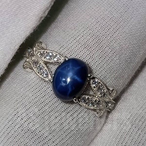 Vintage Blue Star Sapphire Ring Blue Lindy Star Ring Lab Star Sapphire Ring Engagement Ring Blue Star Ring 6 Rays star sapphire Gift For Her