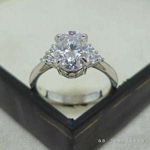 Moissanite Diamond Ring, Sterling Silver Ring, Colorless Moissanite Jewelry, Promise Ring, Anniversary Ring, Birthday Gift for Her
