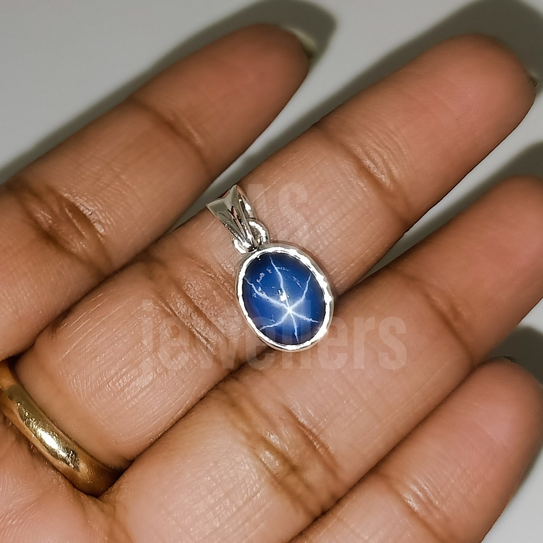 Lindy Star Pendant Blue Star Sapphire 