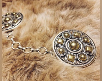 Shoulder hide brooch with chain clasp, shield for medieval LARP theater costume, Viking warrior, king, berserker, orc shield disc