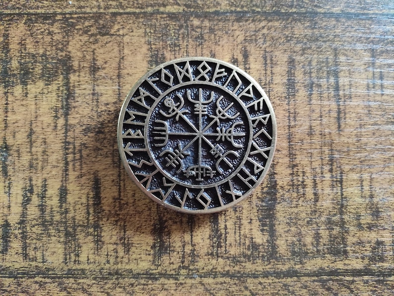 Vegvisir Gürtelschließe Buckle Gürtelschnalle Gothic Biker Wikinger Vikings Tribal Wolfsköpfe Larp Mittelalter Bild 3