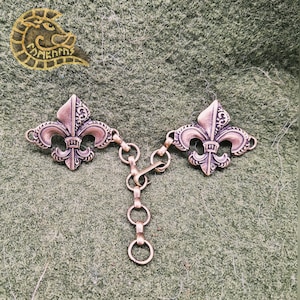 Brązowa zapinka Fleur-de-Lis - zapięcie do płaszcza, peleryna, średniowiecze, LARP, elf, król, mitologia, cosplay, zapięcie, haczyk, płaszcz