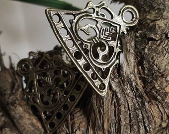 Kettingdistributeur Viking sieraden kuitbeenketting Noorse Valkyre Larp Middeleeuws
