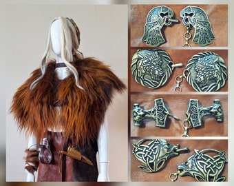 Brown shoulder fur with chain silver bronze Heidschnucke Vikings Viking clothing cloak costume collar larp medieval shoulder fur