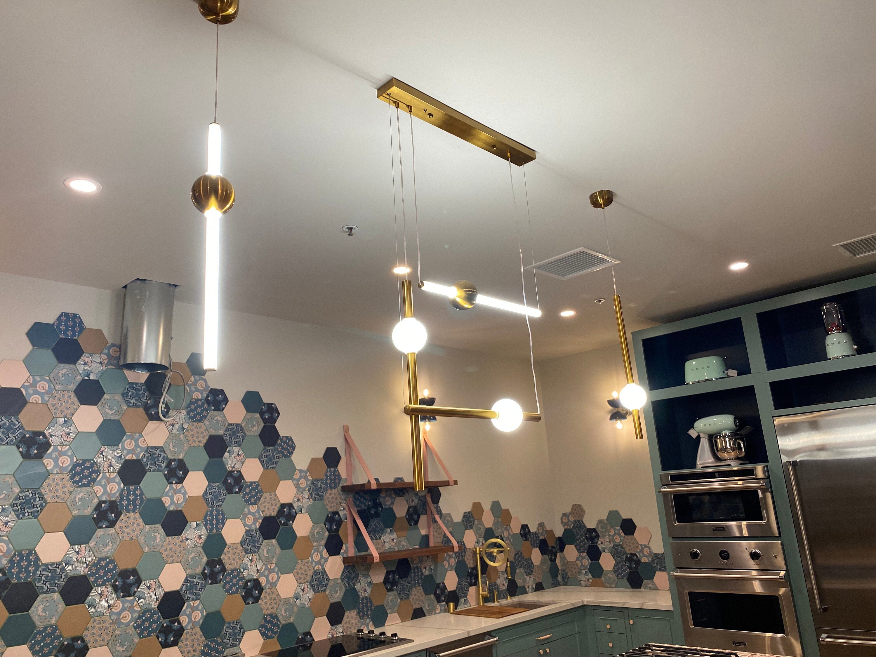 3 goldene Pendelleuchten Kücheninsel Beleuchtung | Etsy