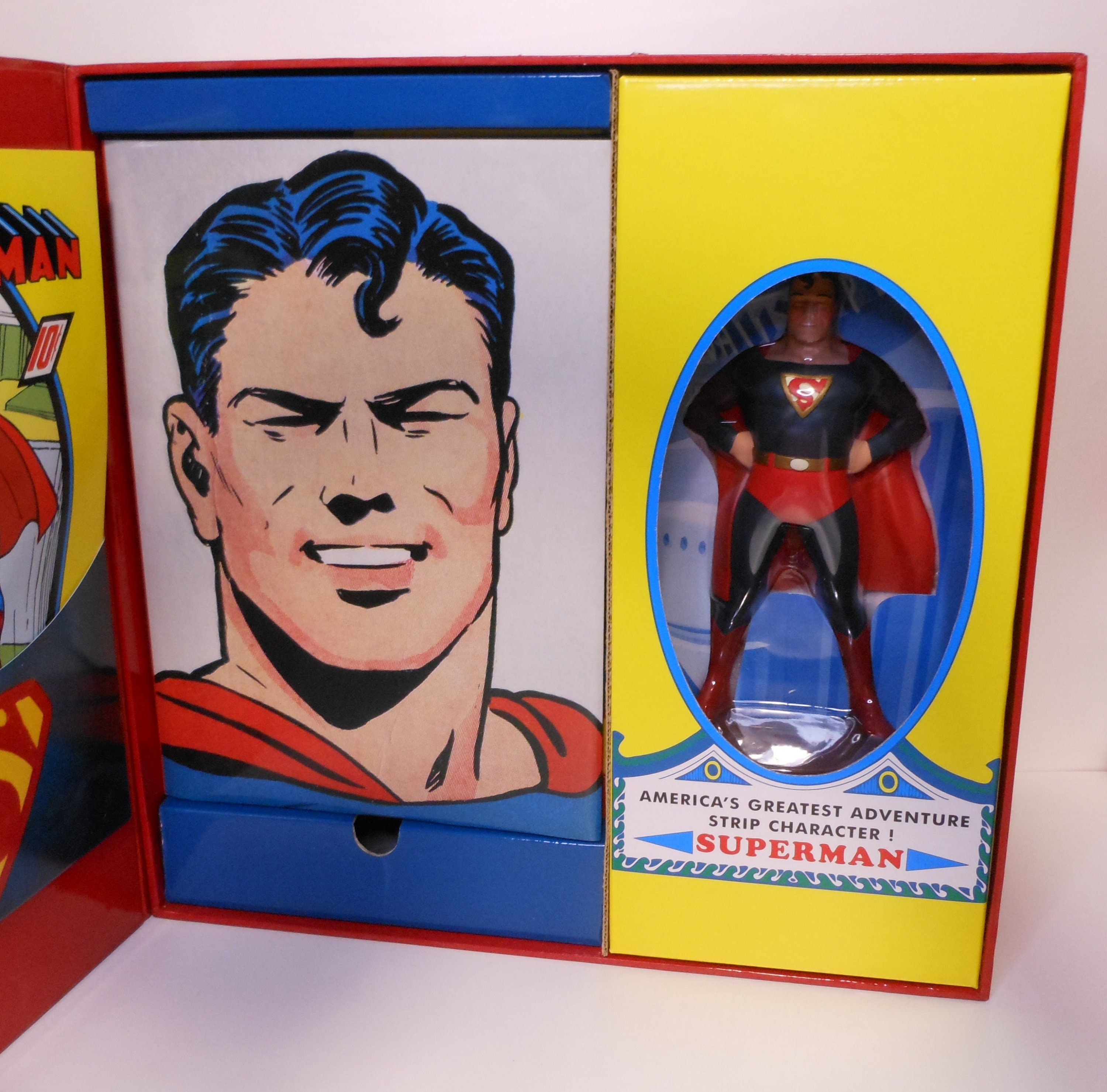 Superman Masterpiece Edition--statue, Reproduction of Original Superman ...
