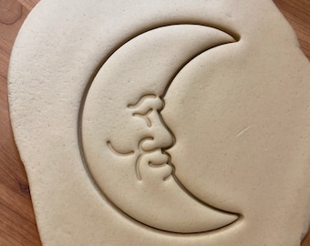 Cortador de galletas del Hombre en la Luna con detalles