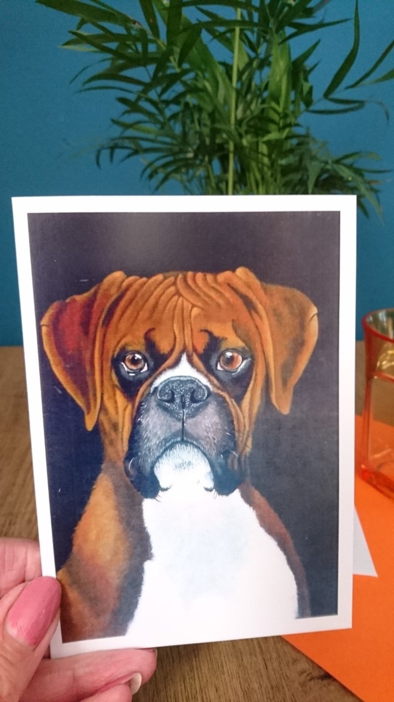 Leuke wenskaart met een hoopvol kijkende boxer hond image 2