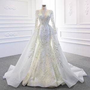 Detachable Skirt Kaftan Wedding Dress 2021, Dubai Long Sleeve Plunging Deep V Neck Beaded Bridal Gown, Glitter Bride Dress