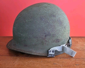 Vtg WWII US Army M1 Helmet Shell Rear Seam Sand Silica Paint Swivel Strap Bale