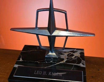Vtg 1960s Continental Hood Ornament Automobile Personalized Paper Weight