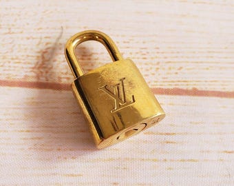 Authentic Louis Vuitton Paris Brass Luggage Lock Pendant #316 (300 Series)