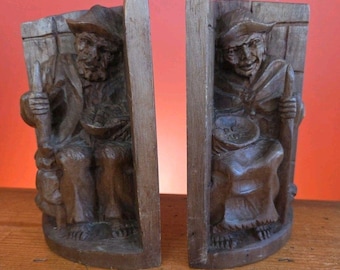 Vintage Hand Carved Wood Latin American Mexico Bookends Sitting Old Man & Woman