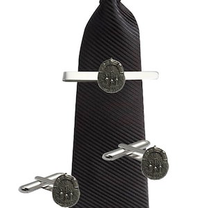 Sporran made from fine English pewter cuff link or tie slide or the set or stick pin code  code ppg57