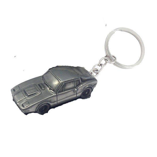 classic Sweden car sab Sonett 3 ref221 car keyring  or pin badge classic car