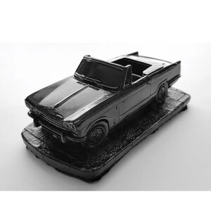 Tri Vitesse 1.32 Scale Black Model Car Handmade In Sheffield