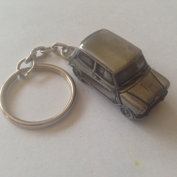 classic car pewter effect Mini Mk1 ref144  car keyring  or pin badge classic car