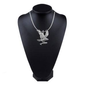 Osprey on a 18 inch platinum plated chain necklace jewellery  gift jewellery made from Fine English pewter code ppb10