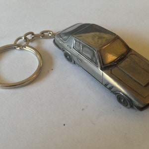 classic car Jensen Interseptor FF ref108  car keyring  or pin badge classic car