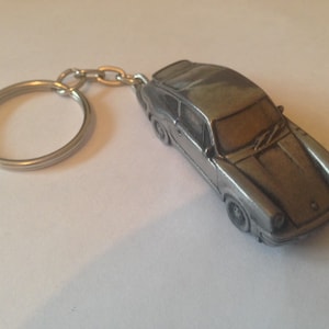 classic German sports car 911 Carrera ref193 car keyring  or pin badge classic car