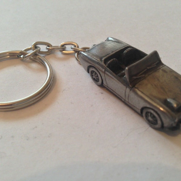 classic car pewter effect Austin Healey Frog Eyed Sprite ref16 car keyring  or pin badge classic car