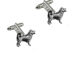 Husky dog made from fine English pewter cuff link or tie slide or the set or stick pin code d16 dog