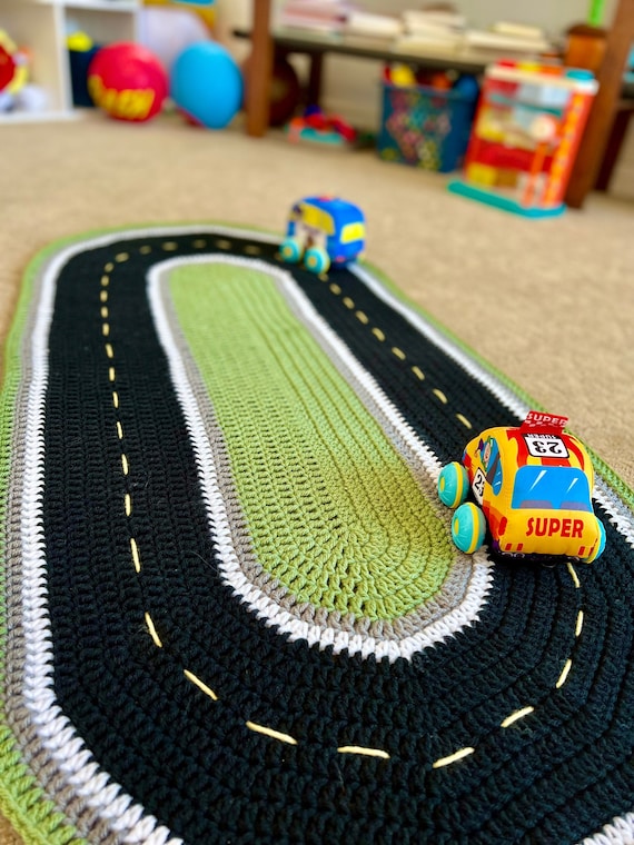 RaceTrack Play Mat Rug, crochet